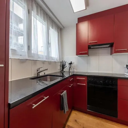 Joe's Am Bolgen Apartment Davos